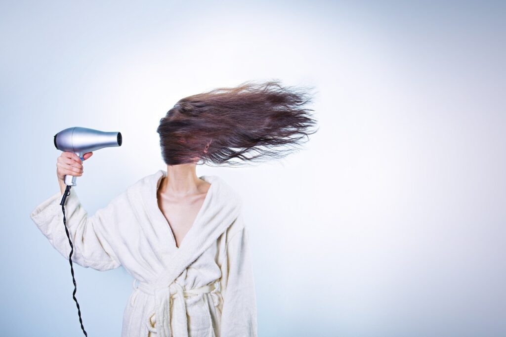 Woman, hair drying, girl-586185.jpg